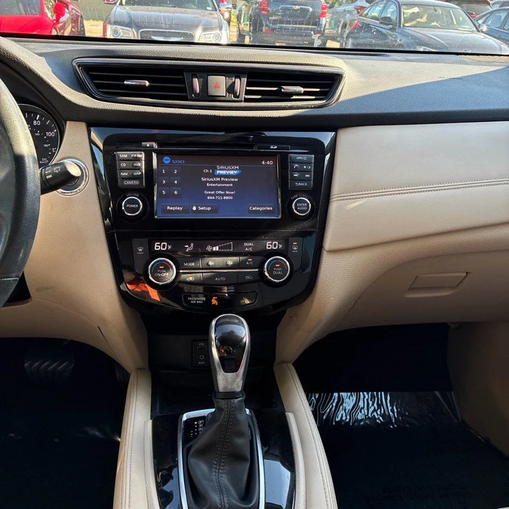Nissan Rogue photo 27