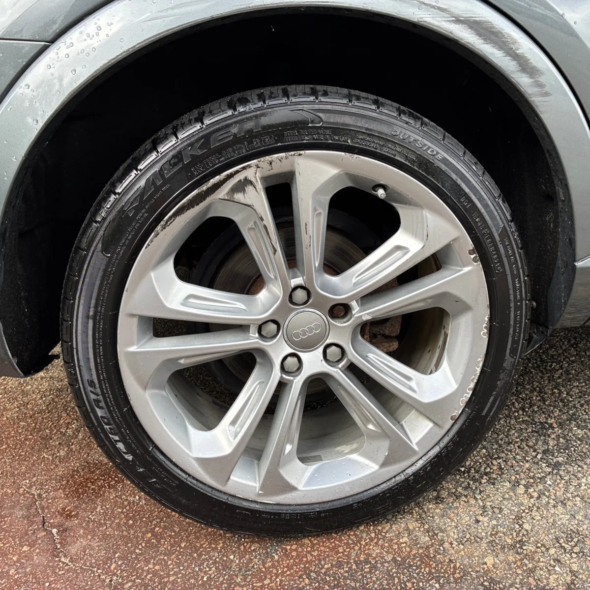 Audi Q3 photo 19