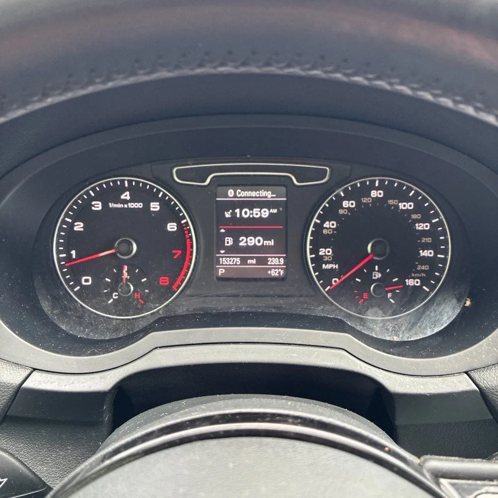 Audi Q3 photo 29
