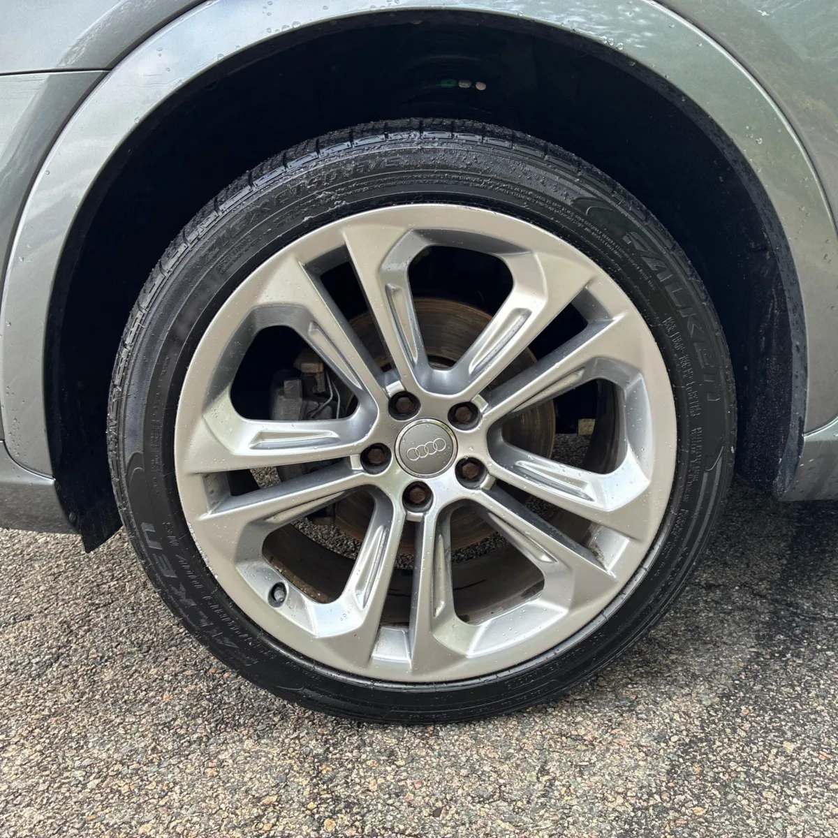 Audi Q3 photo 17