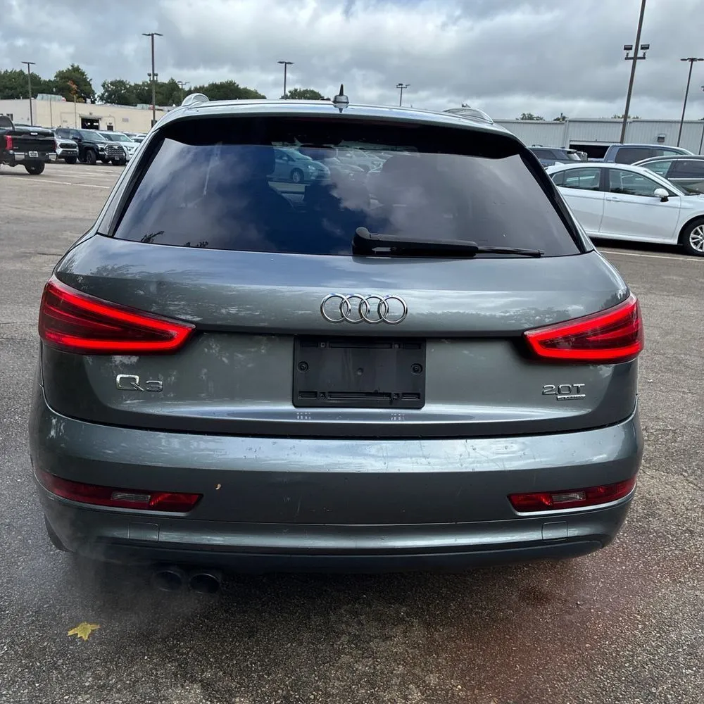 Audi Q3 photo 7