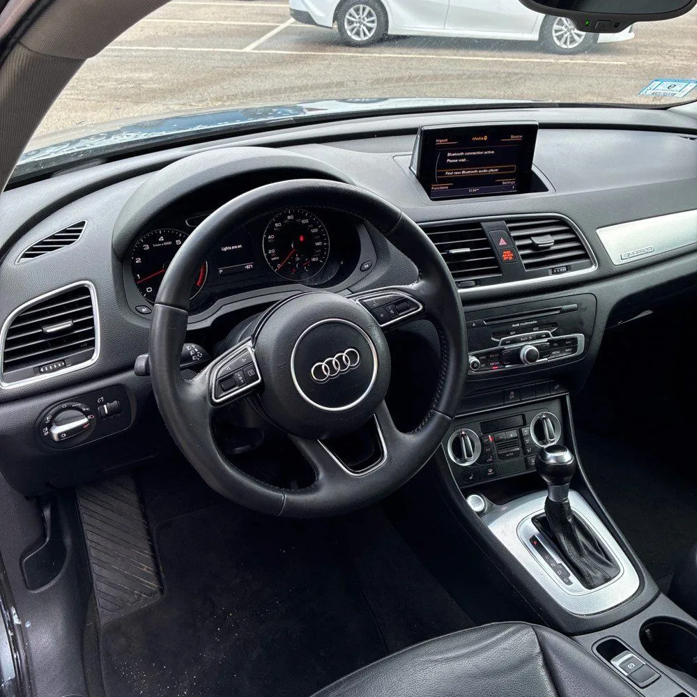 Audi Q3 photo 26