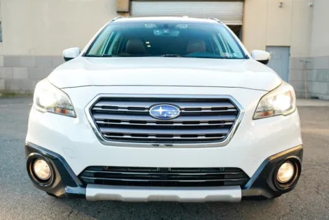 Photos of 2017 Subaru Outback 2.5i Touring for sale in Carlstadt, NJ at 101 Motors
