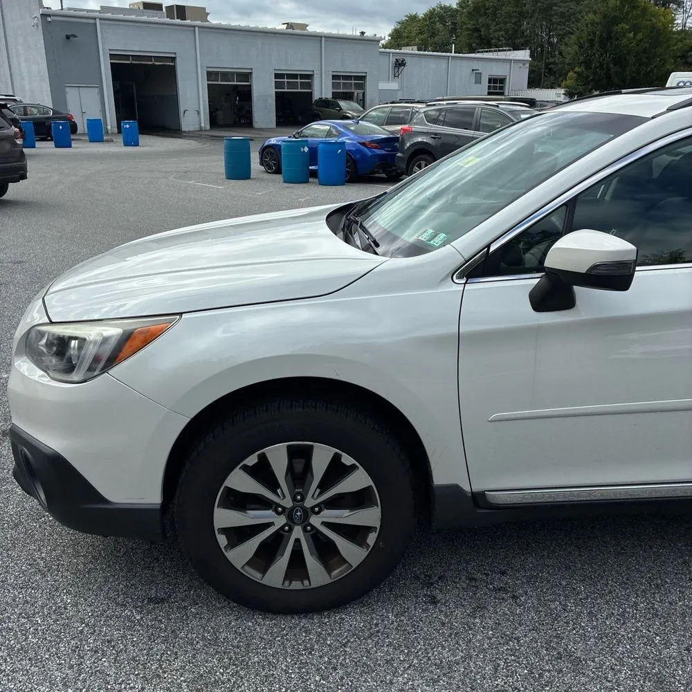 Subaru Outback photo 2