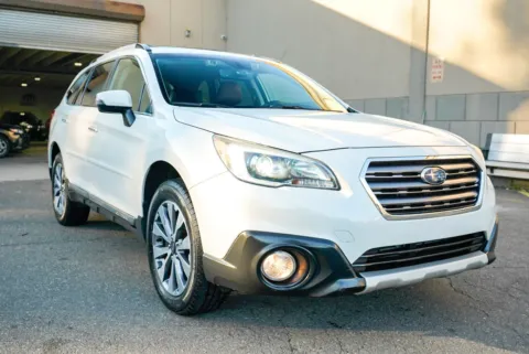Another view of 2017 Subaru Outback 2.5i Touring for sale in Carlstadt, NJ at 101 Motors