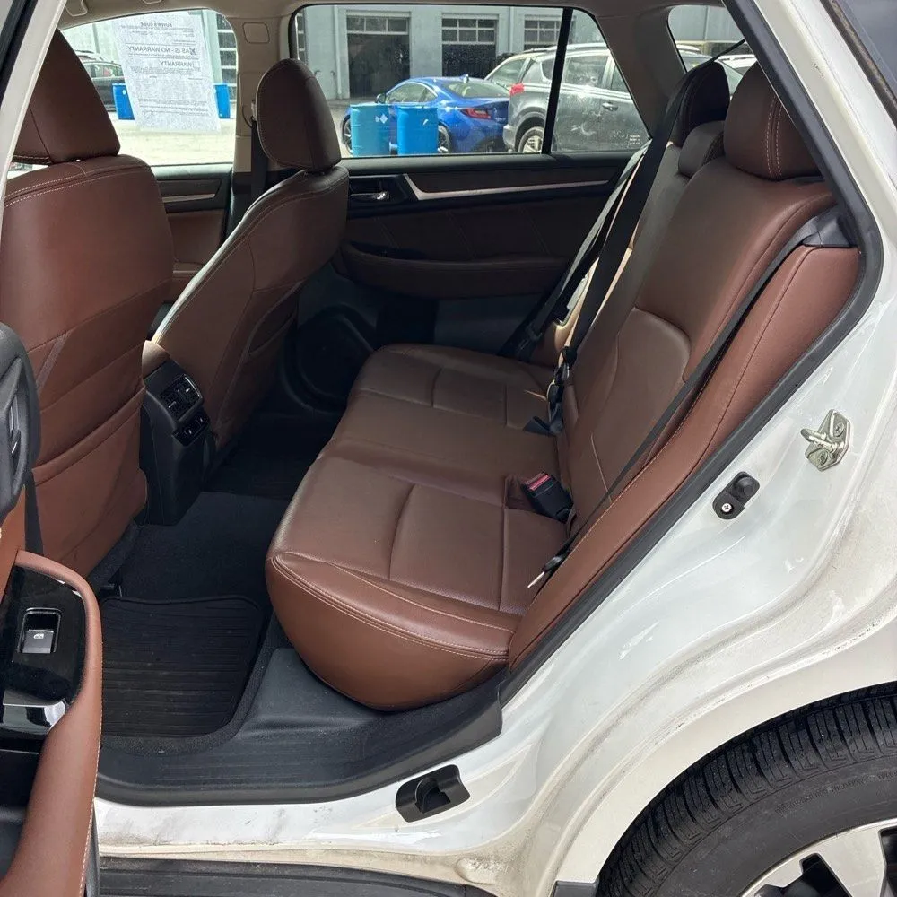 Subaru Outback photo 23