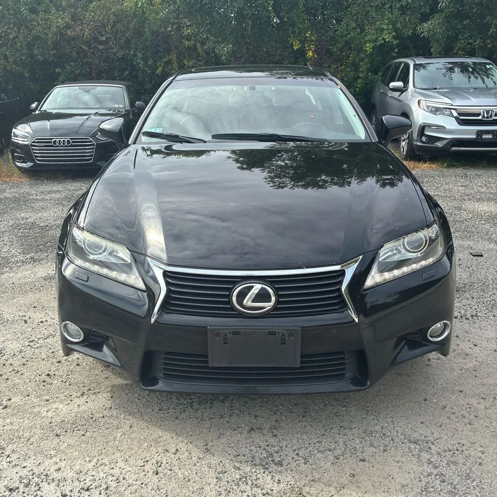 Lexus GS photo 13