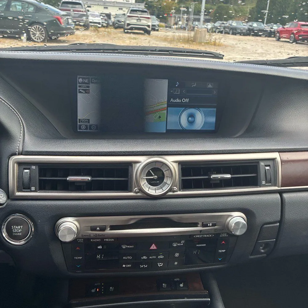 Lexus GS photo 27