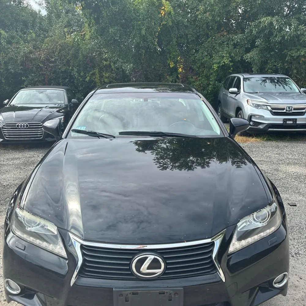 Lexus GS photo 14