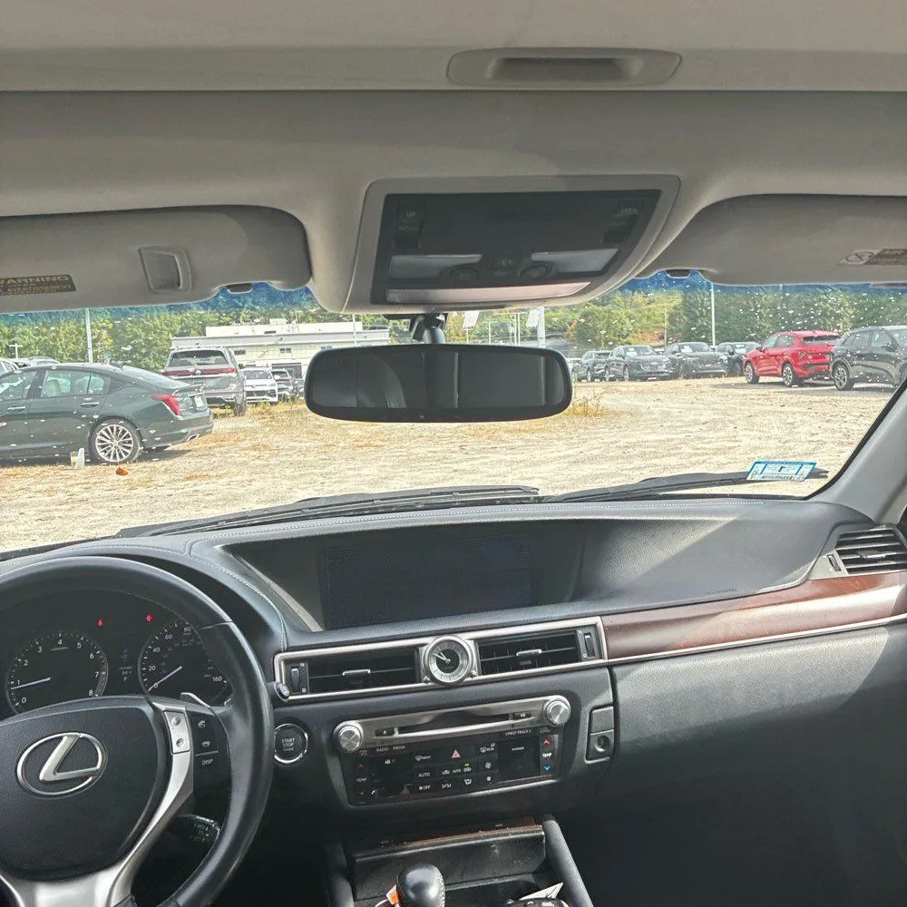 Lexus GS photo 26