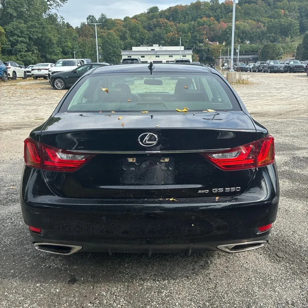 Lexus GS photo 6