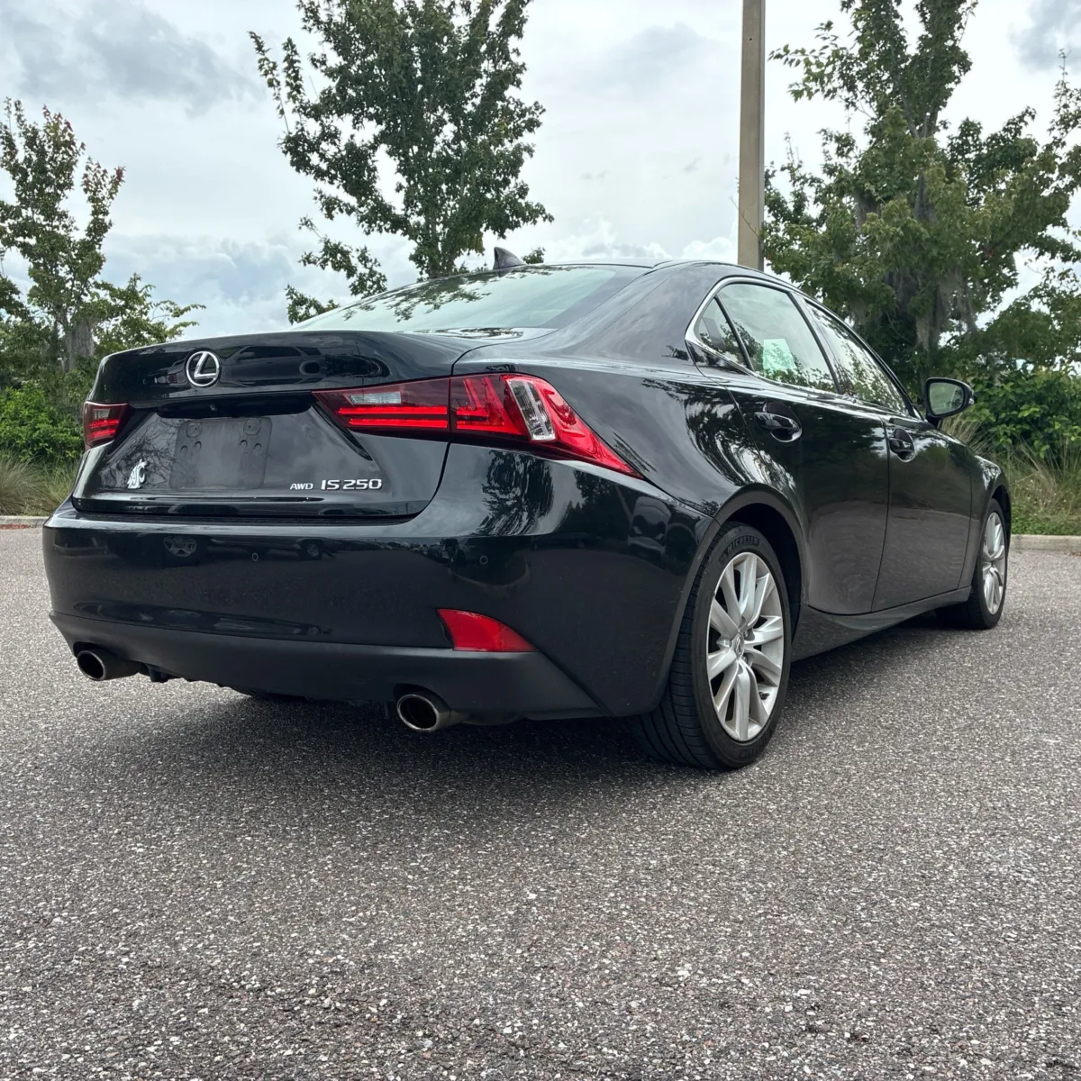 Lexus IS photo 8