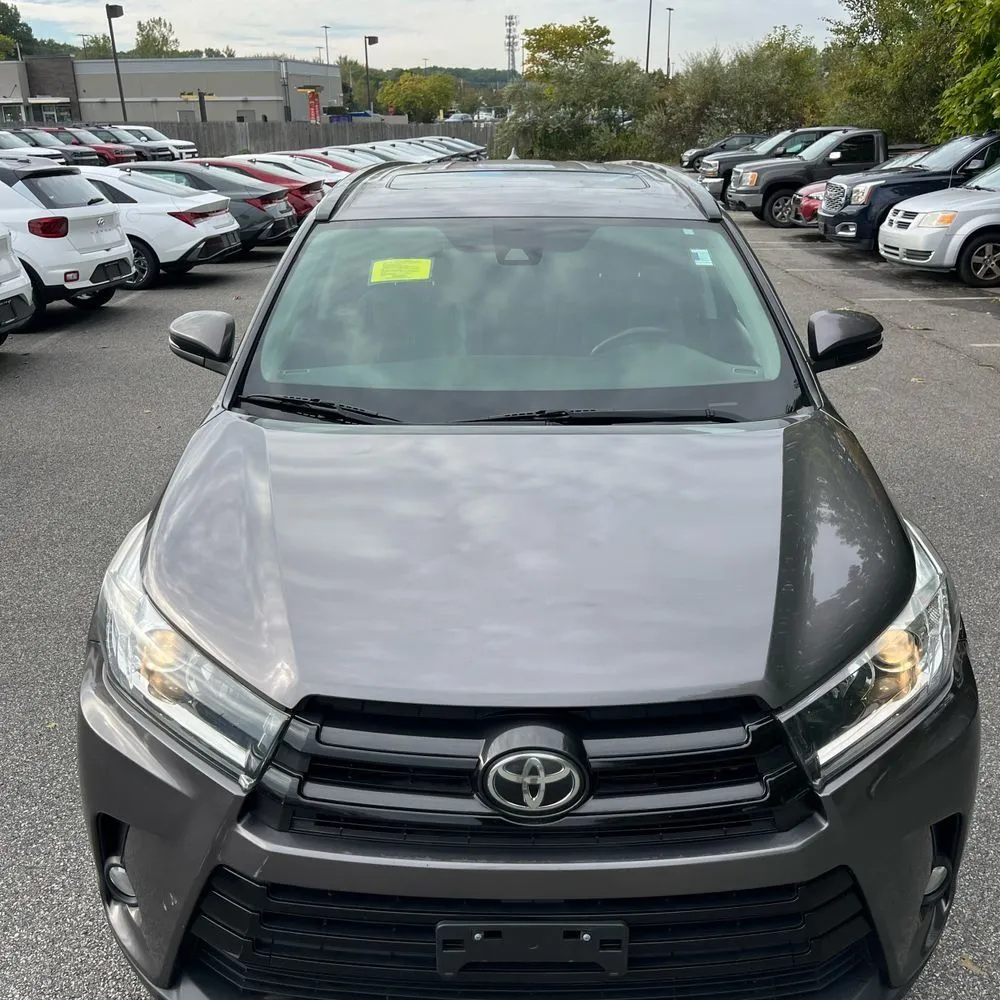 Toyota Highlander photo 14