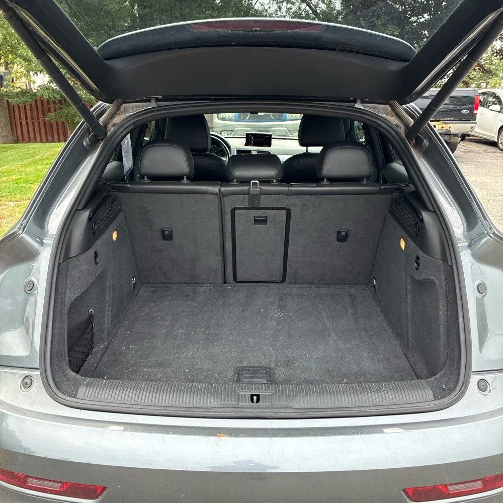 Audi Q3 photo 30