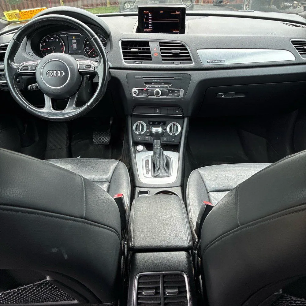 Audi Q3 photo 27