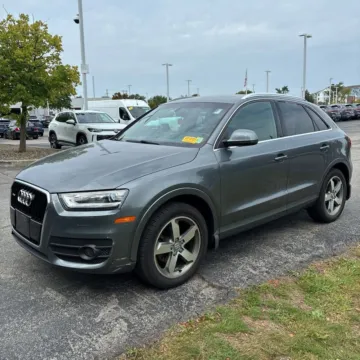 Silver 2015 Audi Q3 2.0T Premium Plus for sale in Carlstadt, NJ