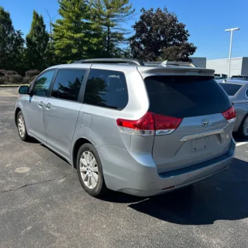 More photos of 2011 Toyota Sienna Limited at 101 Motors, NJ