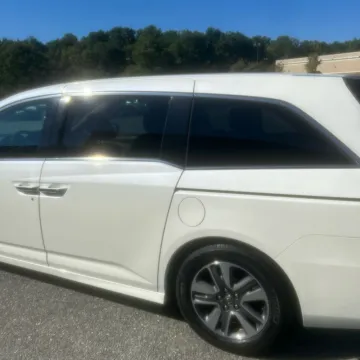 More photos of 2014 Honda Odyssey Touring at 101 Motors, NJ
