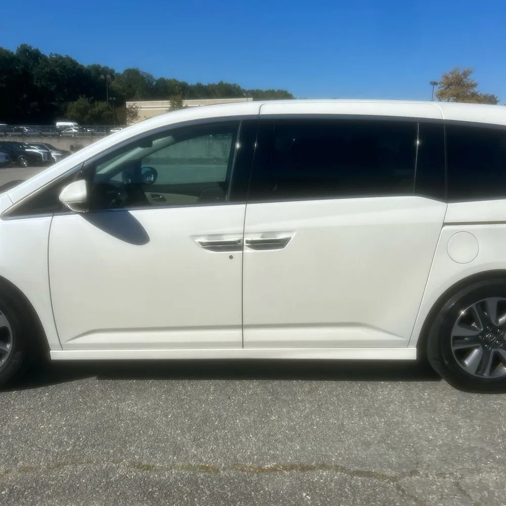 Honda Odyssey photo 3