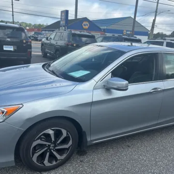 Photos of 2017 Honda Accord EX-L for sale in Carlstadt, NJ at 101 Motors