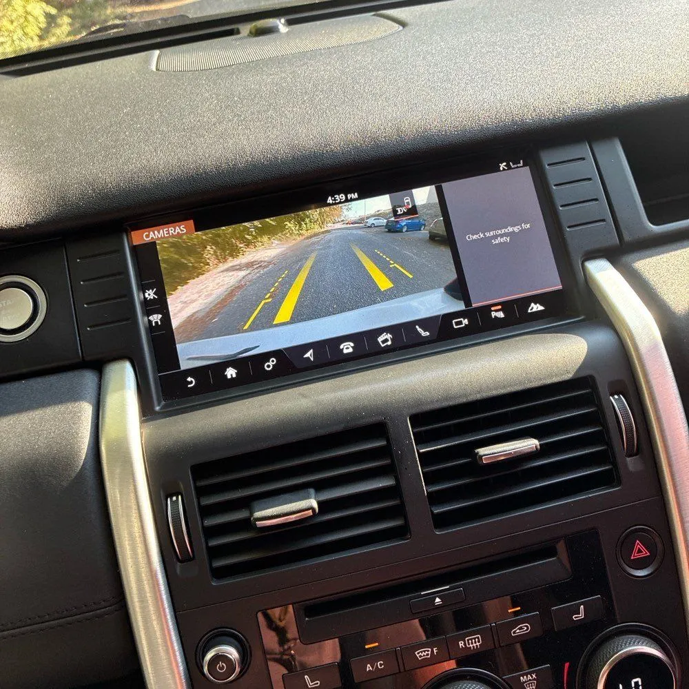 Land Rover Discovery Sport photo 27