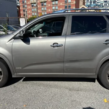More photos of 2012 Kia Sorento SX V6 at 101 Motors, NJ