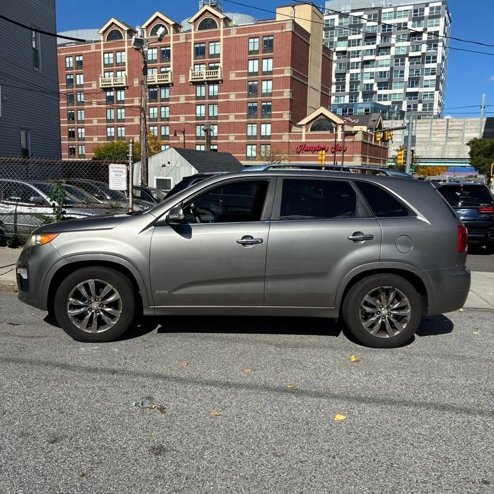Kia Sorento photo 3