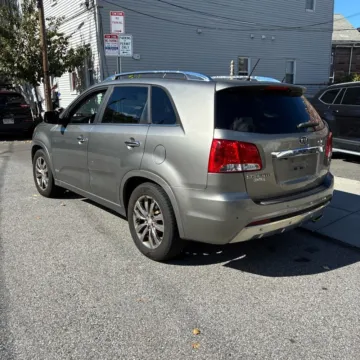 More photos of 2012 Kia Sorento SX V6 at 101 Motors, NJ