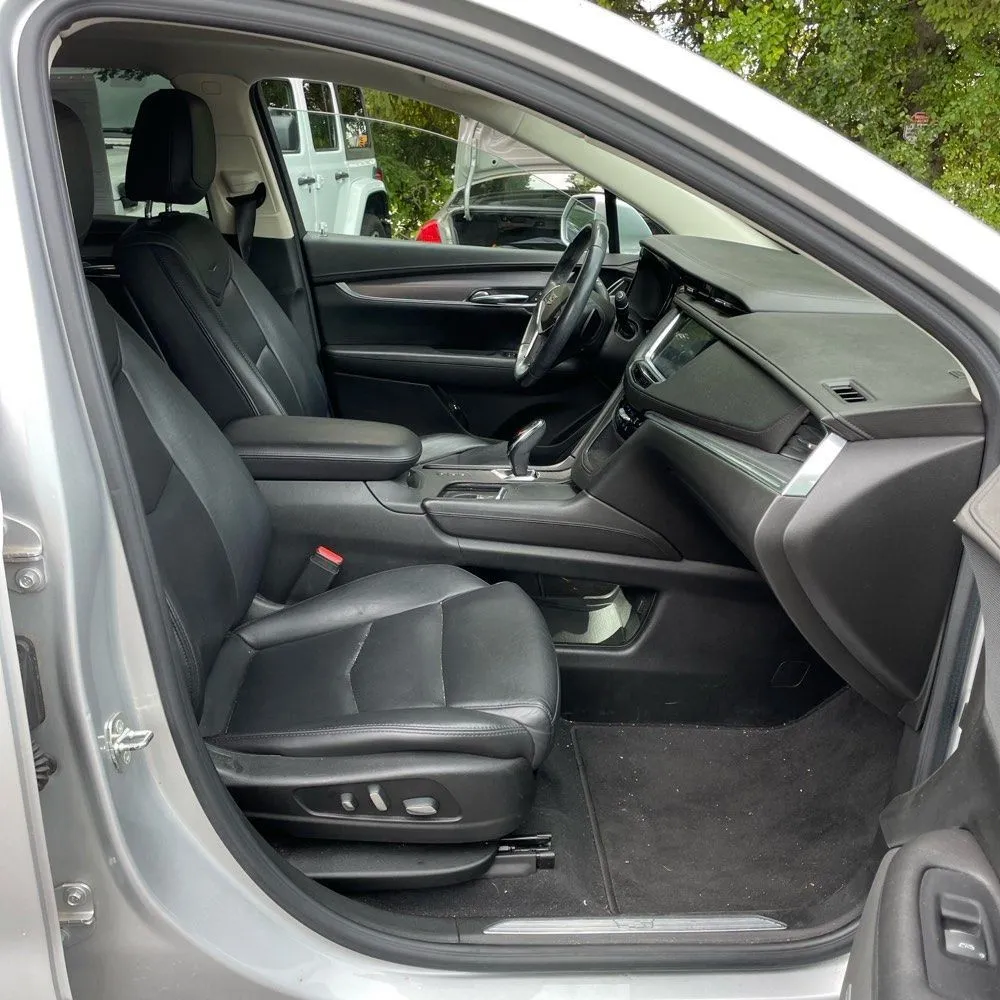 Cadillac XT5 photo 22