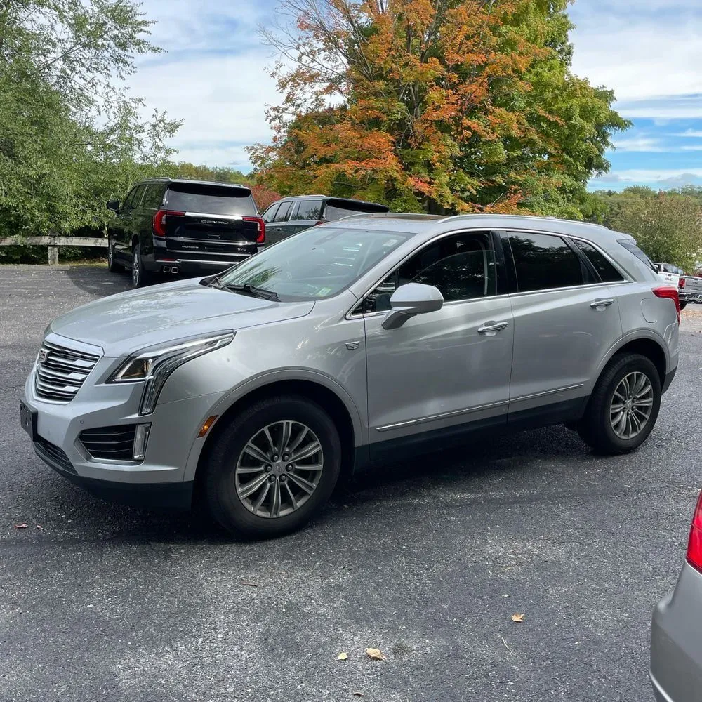 Cadillac XT5 photo 3