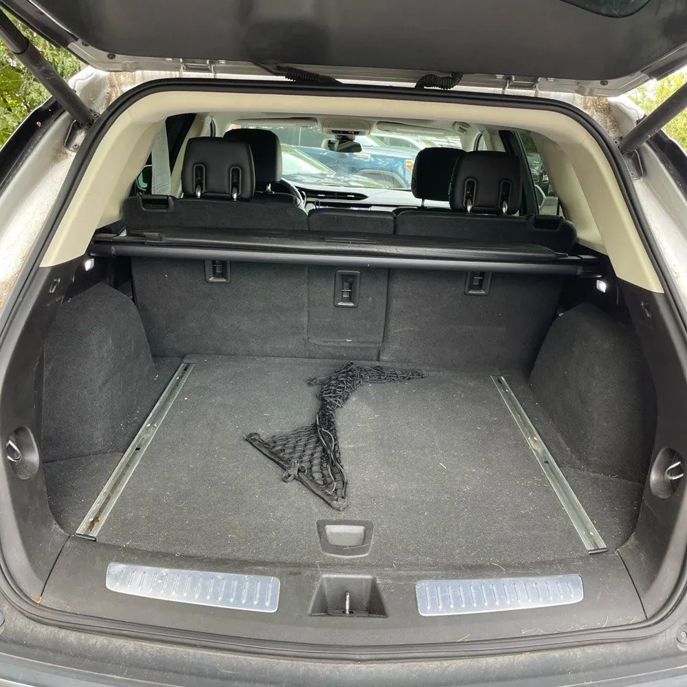 Cadillac XT5 photo 32
