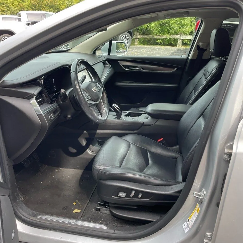 Cadillac XT5 photo 21