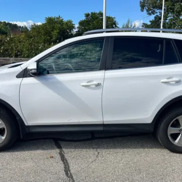 More photos of 2015 Toyota RAV4 XLE at 101 Motors, NJ