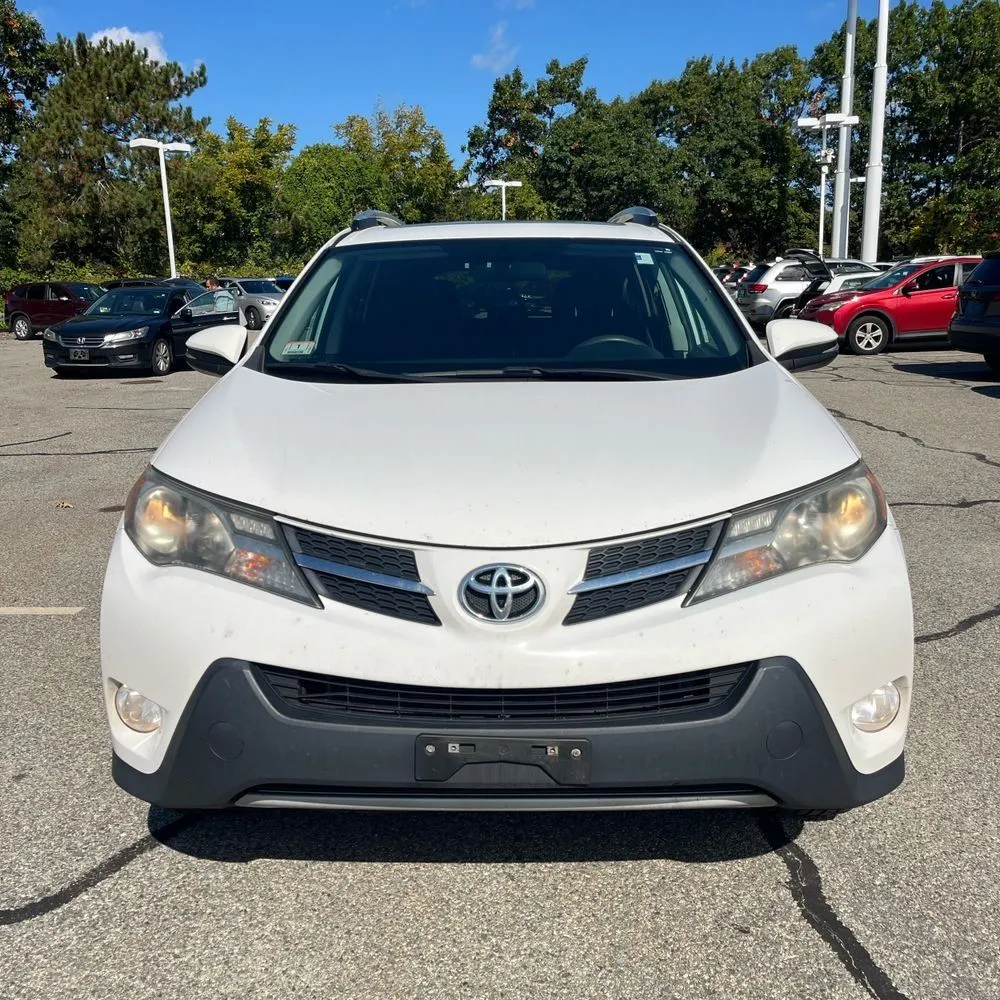 Toyota RAV4 photo 14