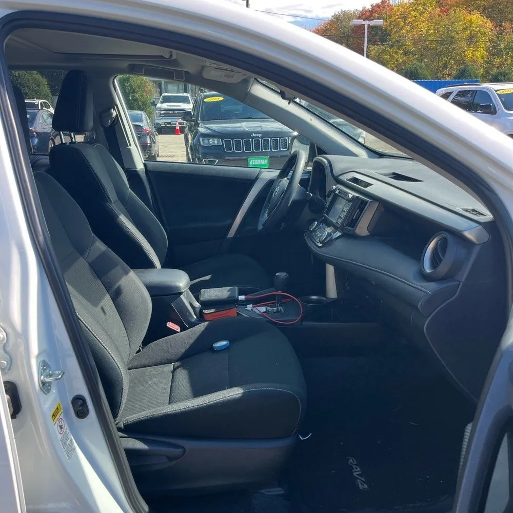 Toyota RAV4 photo 23