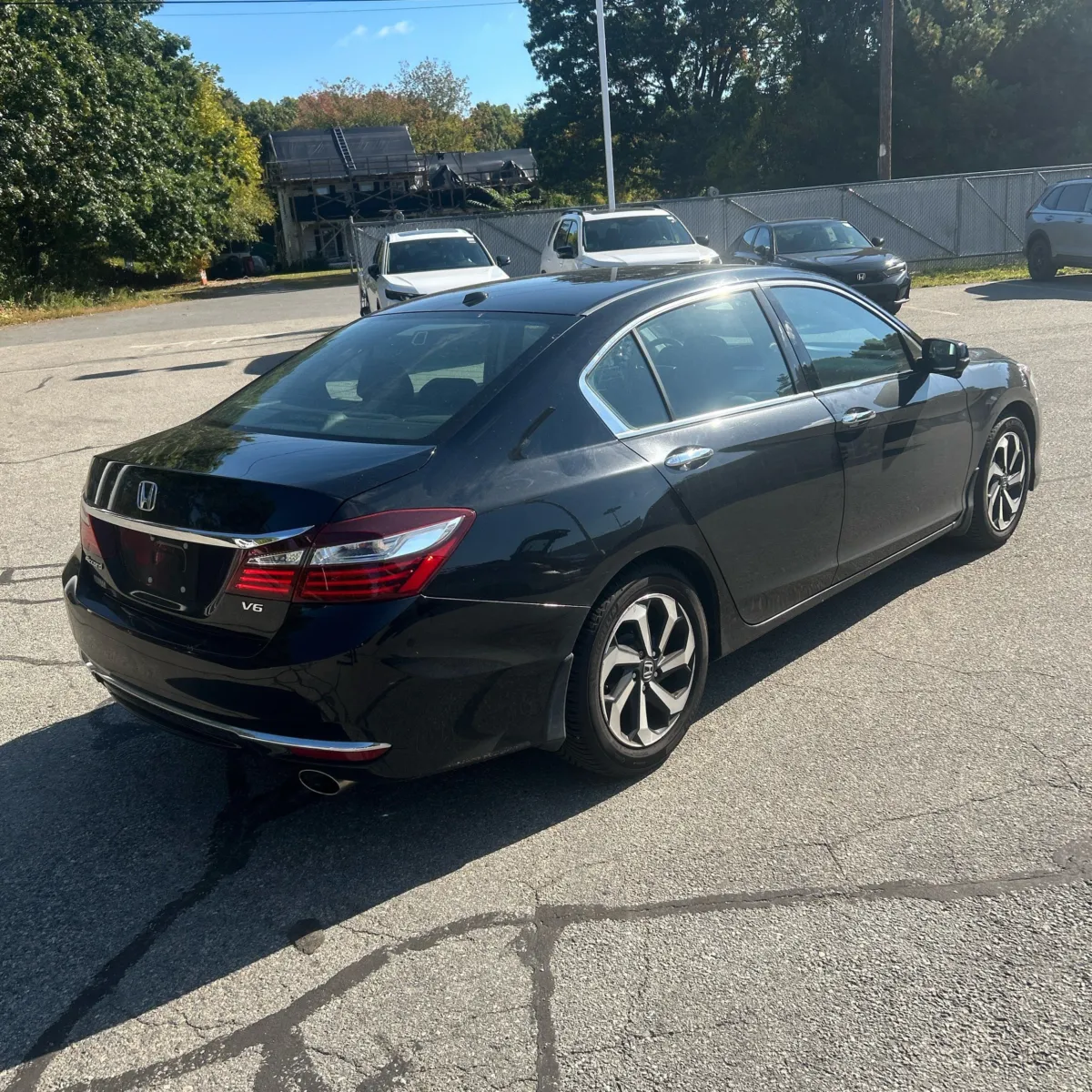 Honda Accord photo 8