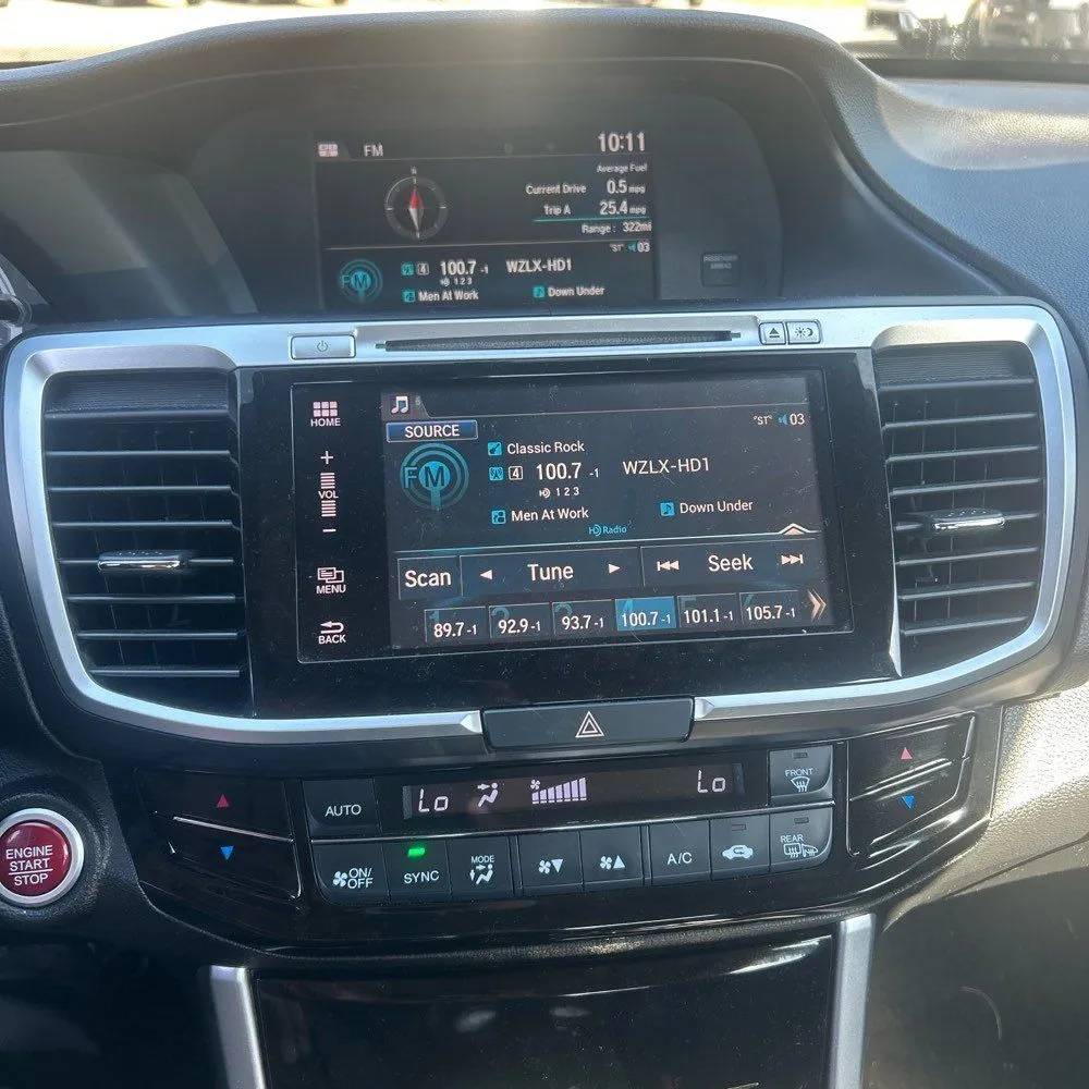 Honda Accord photo 25