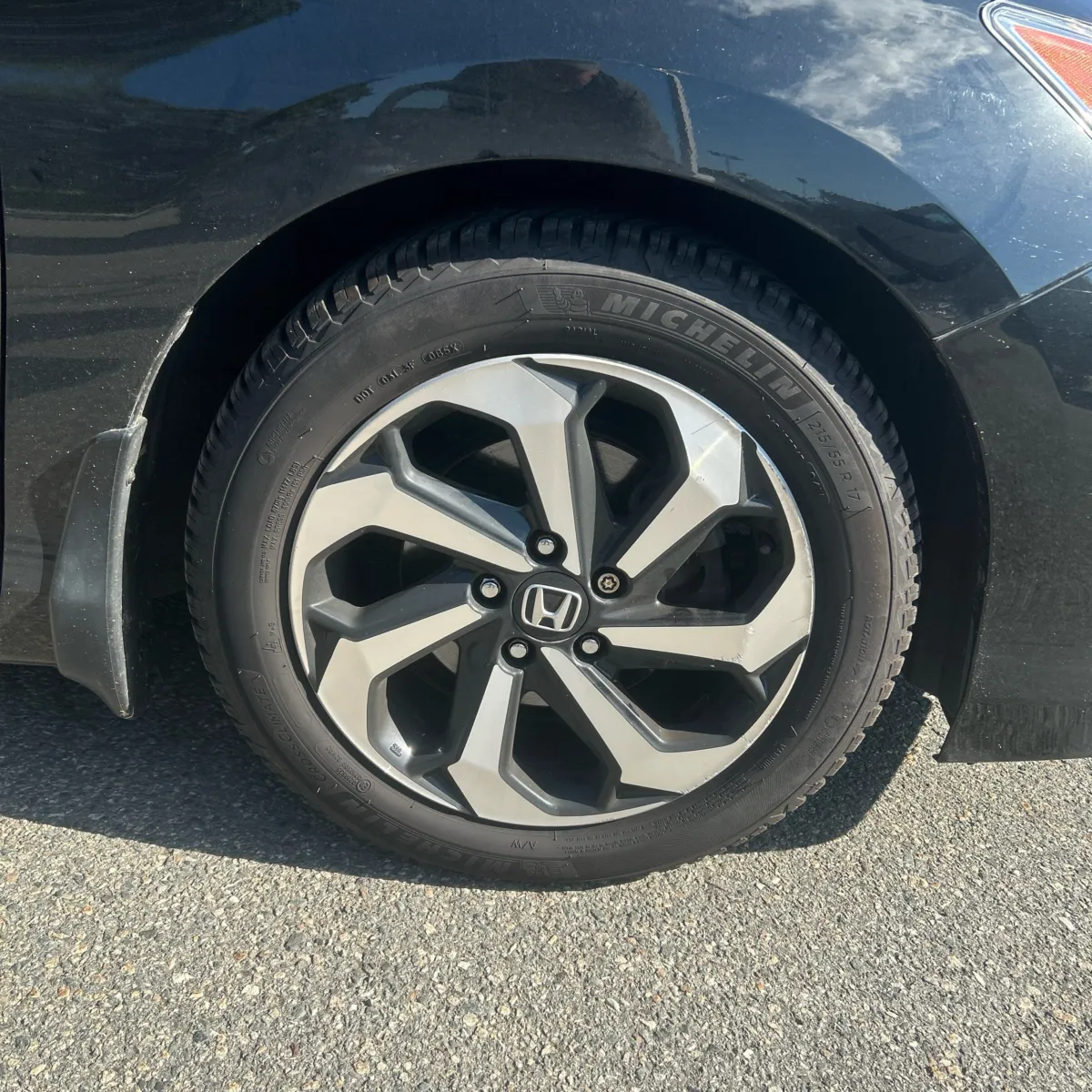 Honda Accord photo 17