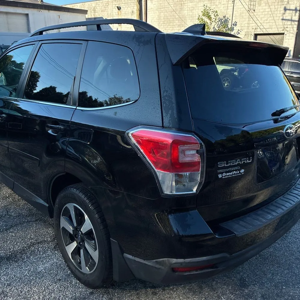 Subaru Forester photo 6