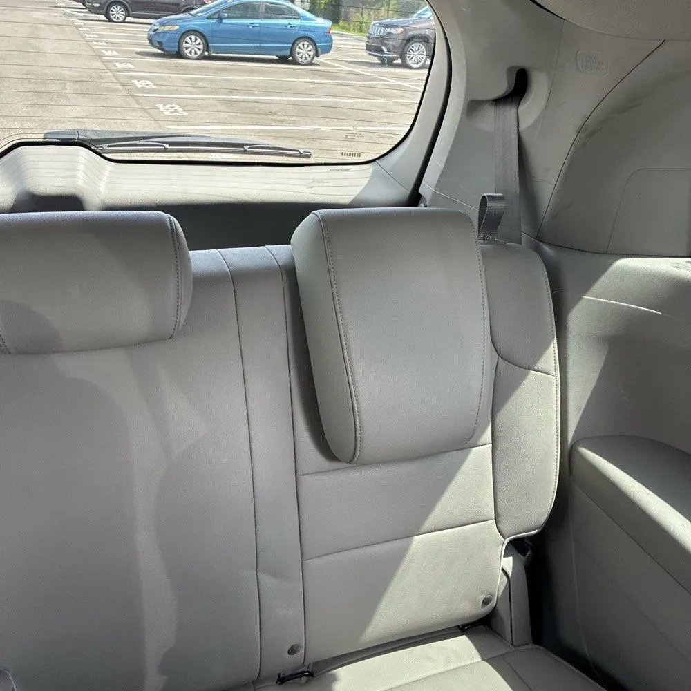 Honda Odyssey photo 27
