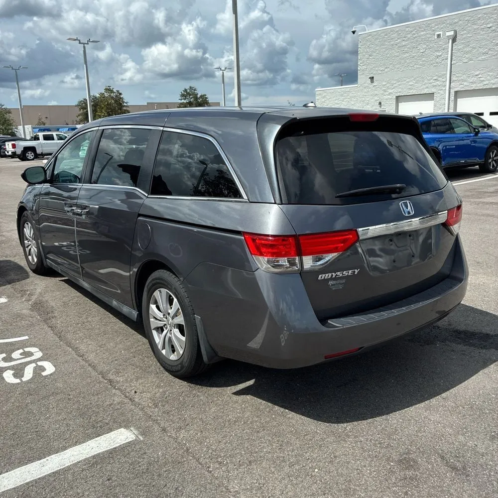 Honda Odyssey photo 5