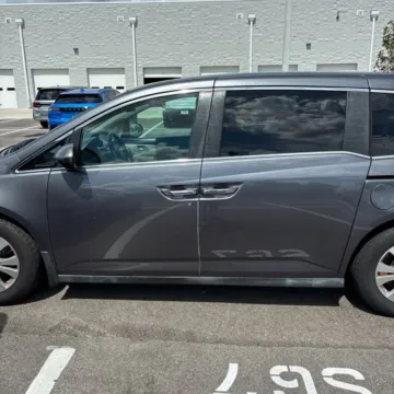 More photos of 2017 Honda Odyssey EX-L at 101 Motors, NJ