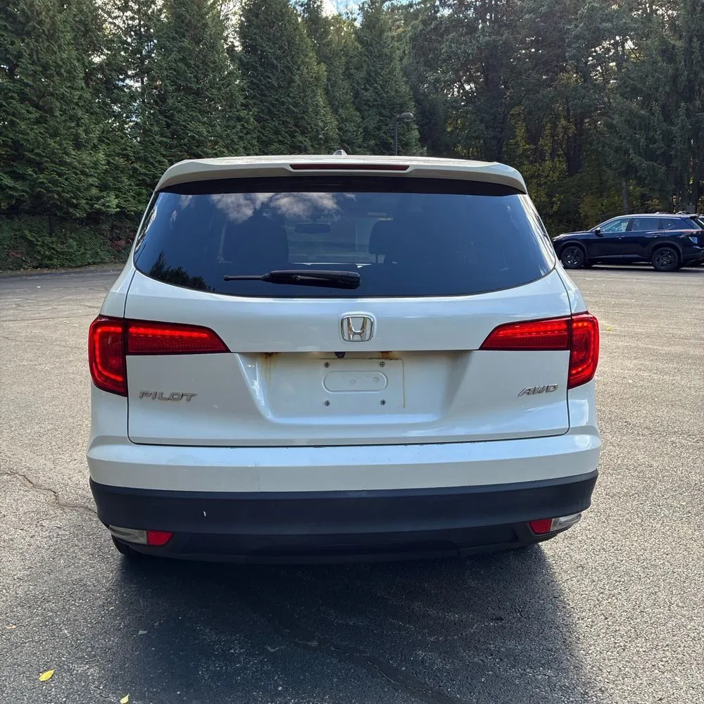Honda Pilot photo 7