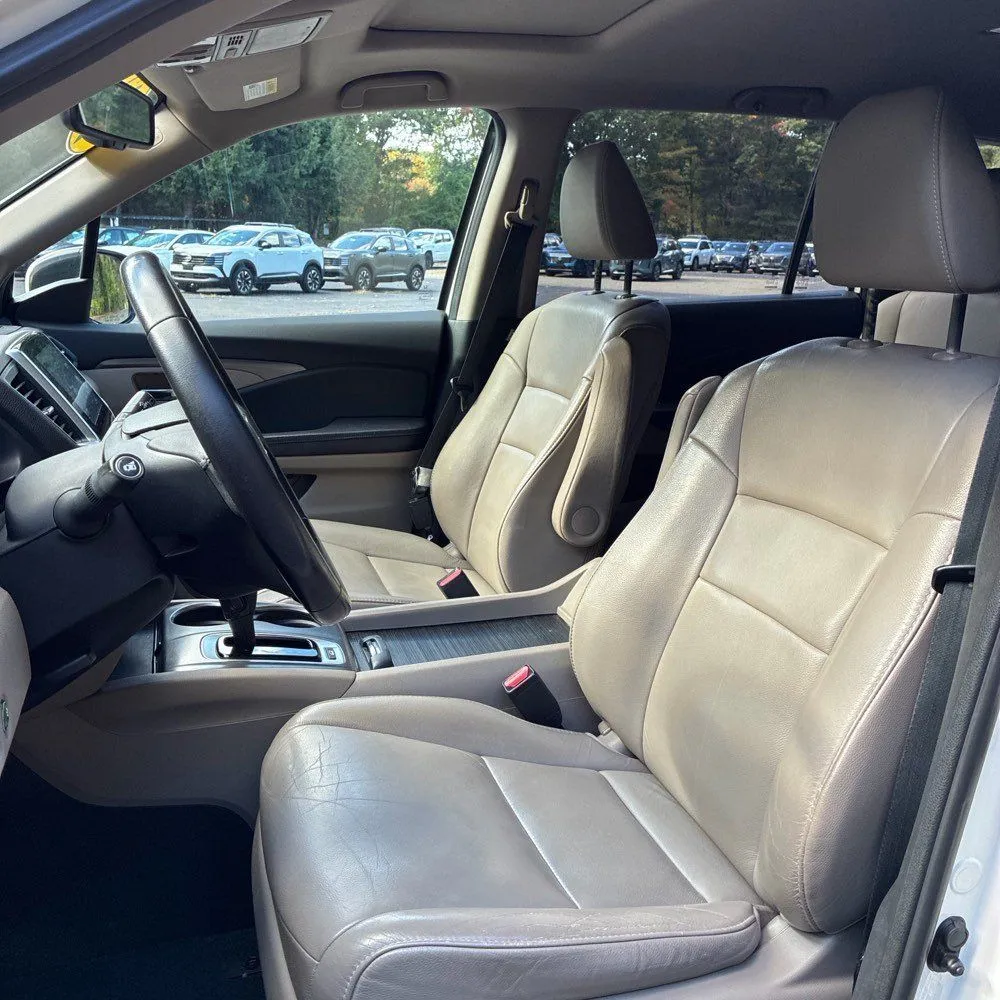 Honda Pilot photo 16
