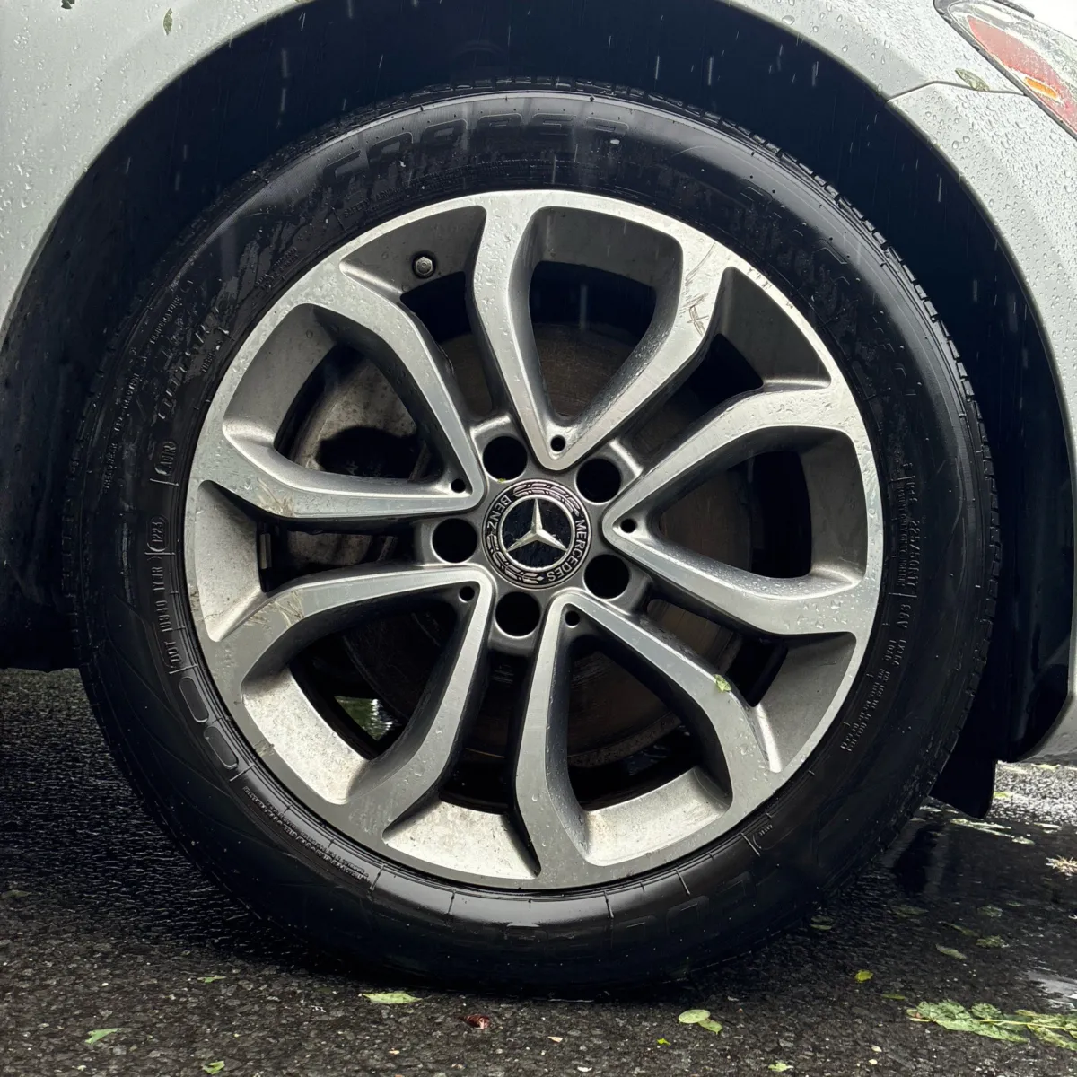 Mercedes-Benz C300 photo 20