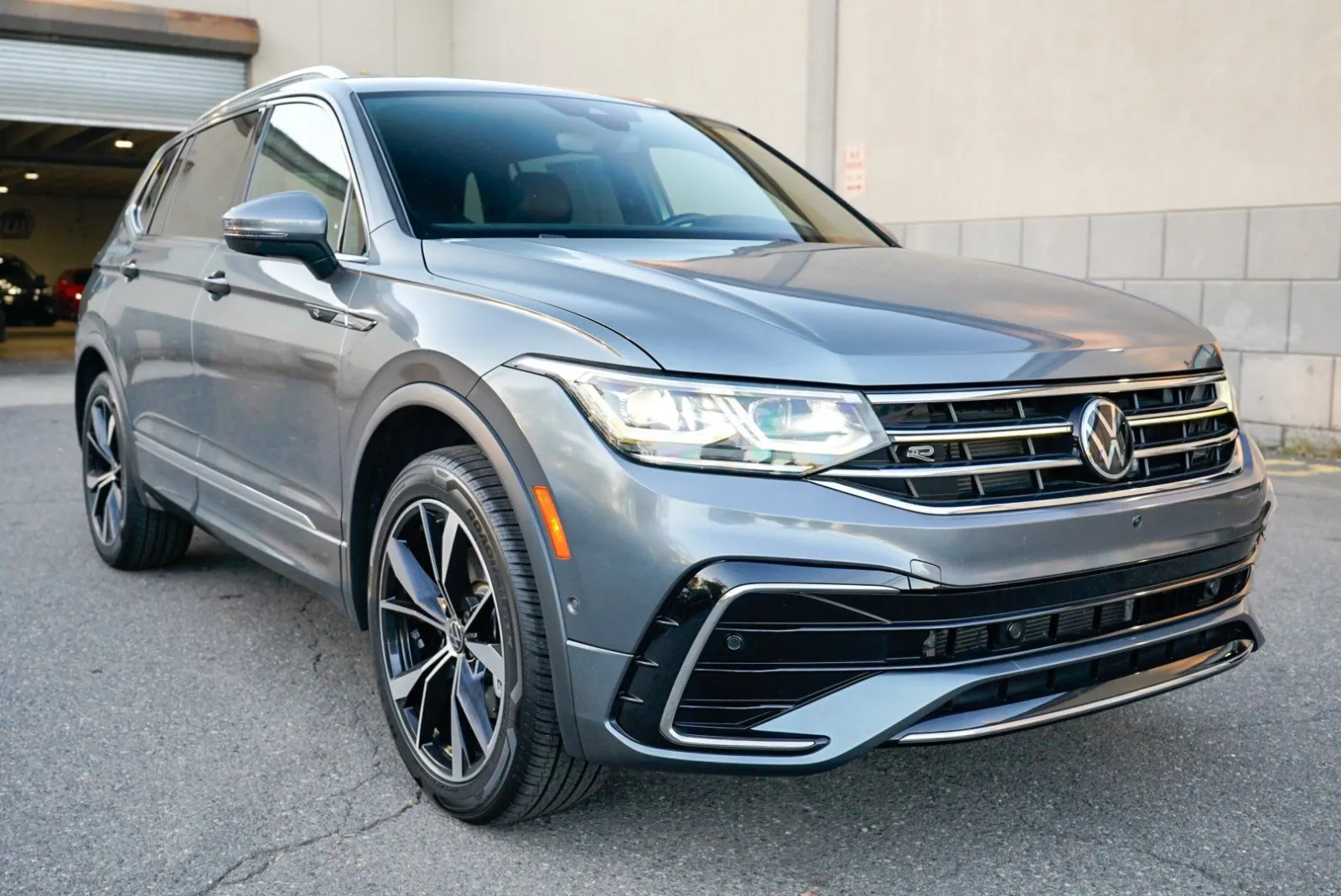 Volkswagen Tiguan photo 3