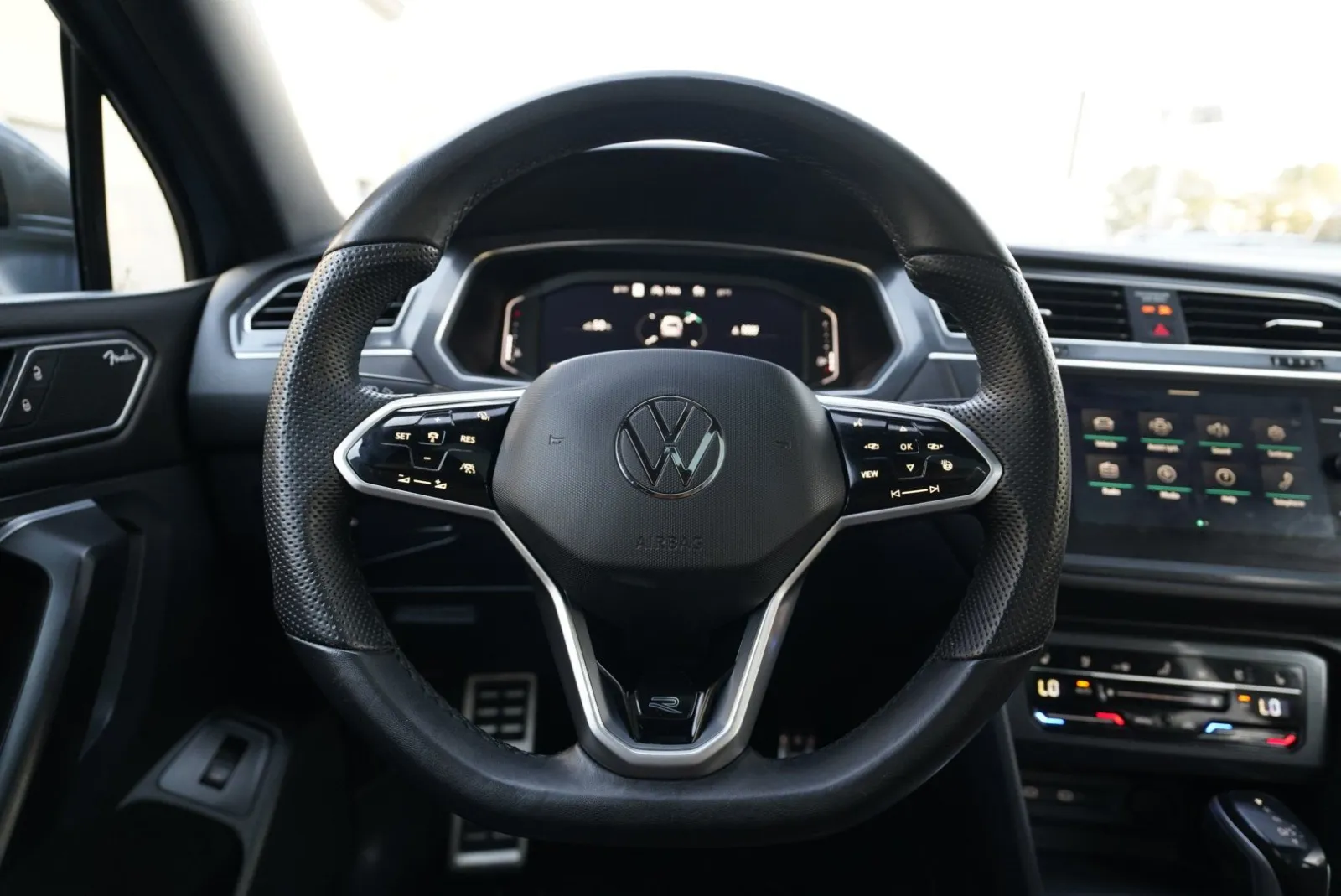 Volkswagen Tiguan photo 51