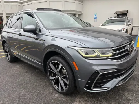 Another view of 2022 Volkswagen Tiguan 2.0T SEL R-Line for sale in Carlstadt, NJ at 101 Motors
