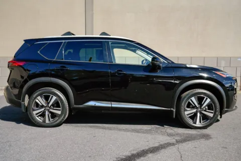 More photos of 2023 Nissan Rogue SL Intelligent AWD at 101 Motors, NJ
