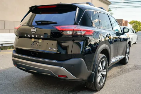 More photos of 2023 Nissan Rogue SL Intelligent AWD at 101 Motors, NJ